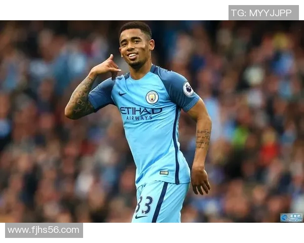 日本足球明星的背影与梦想追逐的旅程